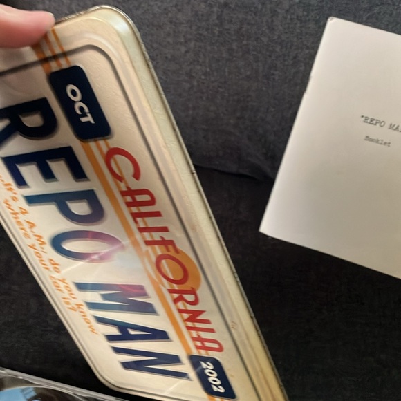 Repo Man Limited Edition DVD Set - Picture 5 of 7